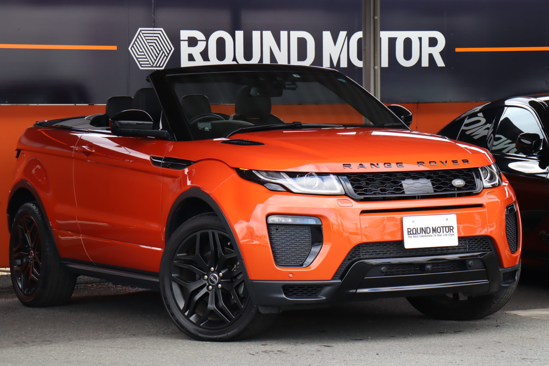 ランドローバー レンジローバーイヴォークコンバーチブルhse ダイナミック 4wd 新車保証付 1オナ 黒革 メリディアン 8000km ラウンドモーター ランドローバー レンジローバーイヴォークコンバーチブルhse ダイナミック 4wd 新車保証付 1オナ 黒革 メリディアン 8000km ラウンドモーター